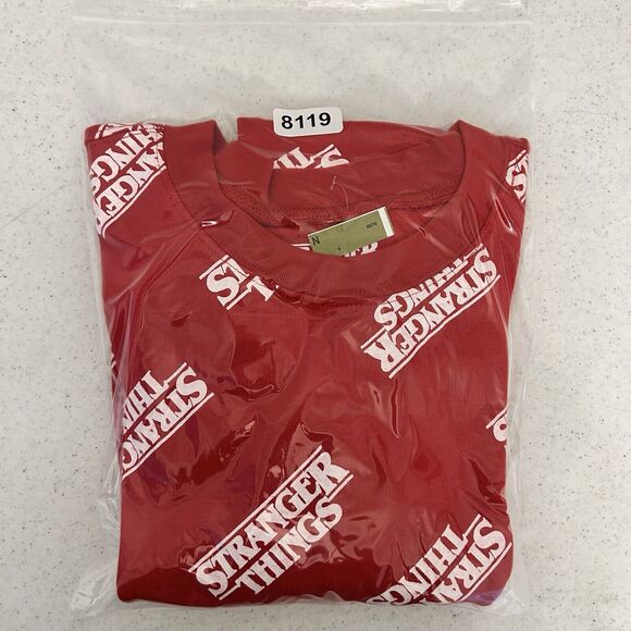 Stranger Things Cropped Sweatshirt Womens Small Red All over graphic Netflix NEW - Picture 9 of 9